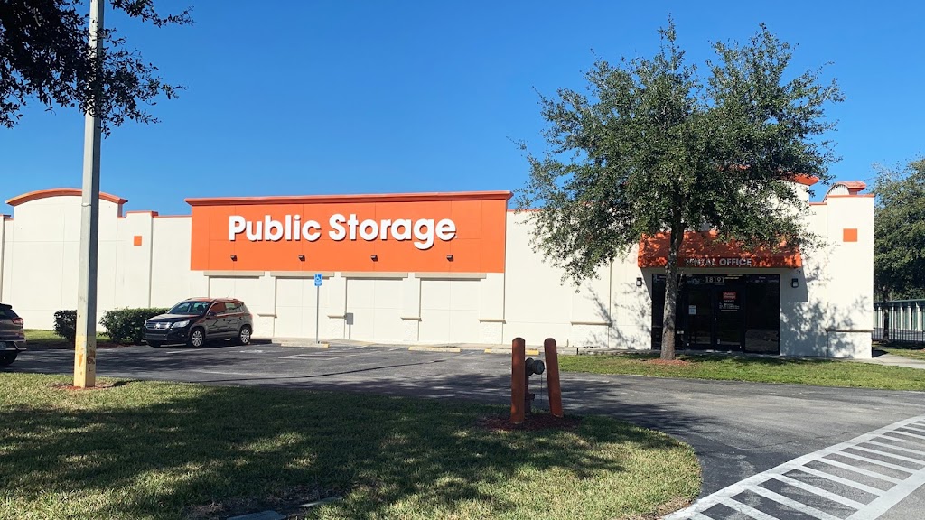 Public Storage | 18191 Meadows Rd, Tampa, FL 33647, USA | Phone: (813) 445-8560