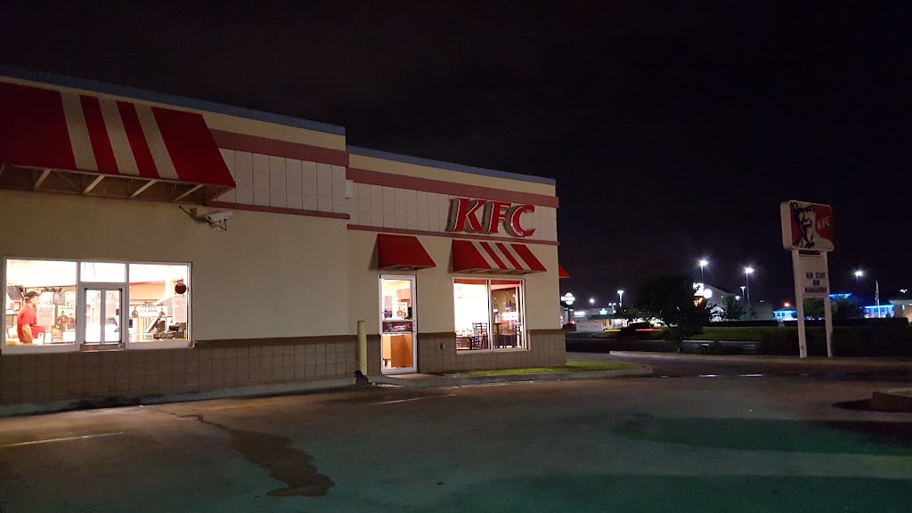 KFC | 1341 E Kenosha St, Broken Arrow, OK 74012 | Phone: (918) 251-6662