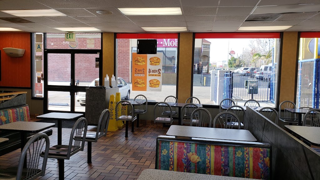 Burger King | 2008 Glenoaks Blvd, San Fernando, CA 91340, USA | Phone: (818) 898-1171