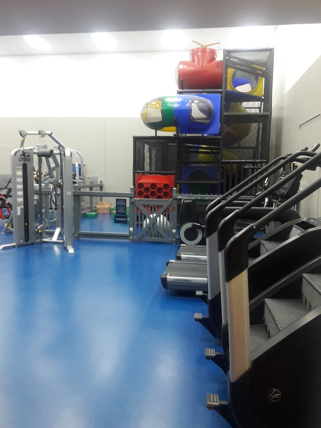 James Sports Center | 301 W Winters St, Scott AFB, IL 62225, USA | Phone: (618) 256-4524