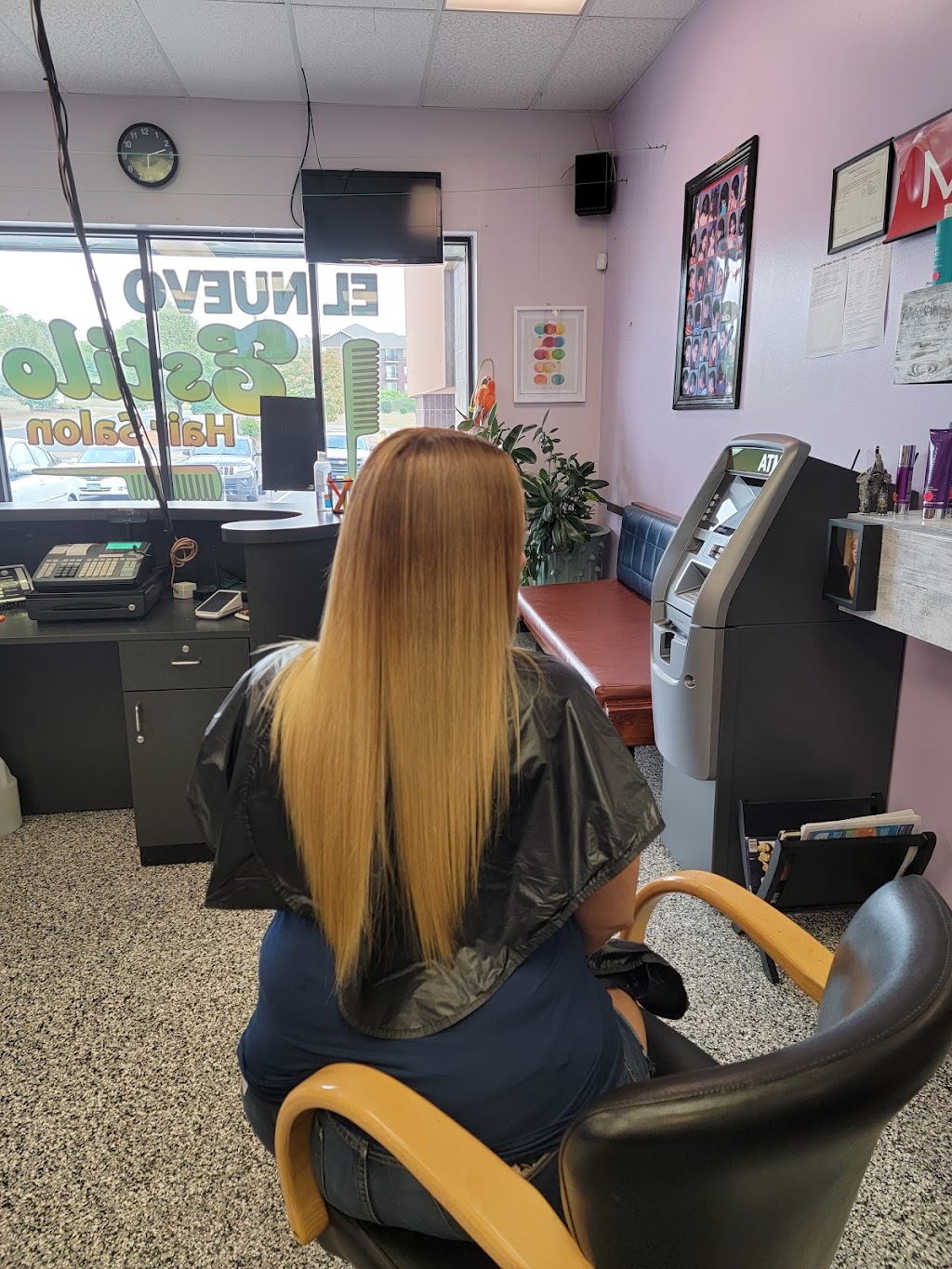 El Nuevo Estilo Hair Salon | 4130 Blackhawk Rd #132, Eagan, MN 55122, USA | Phone: (651) 454-1013