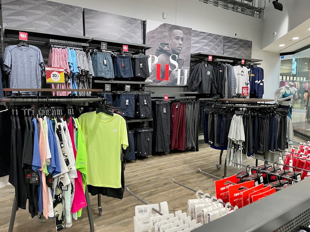 New Balance Factory Store | 3000 Grapevine Mills Pkwy Suite 608, Grapevine, TX 76051, USA | Phone: (469) 933-0334