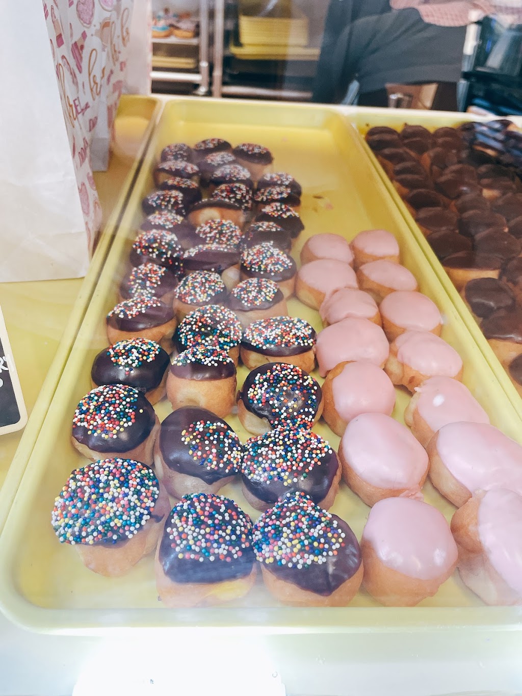 Sunny Donuts | 4200 SW Green Oaks Blvd Ste 110, Arlington, TX 76017, USA | Phone: (817) 563-1115 Sunny Donuts | 4200 SW Green Oaks Blvd Ste 110, Arlington, TX 76017, USA | Phone: (817) 563-1115