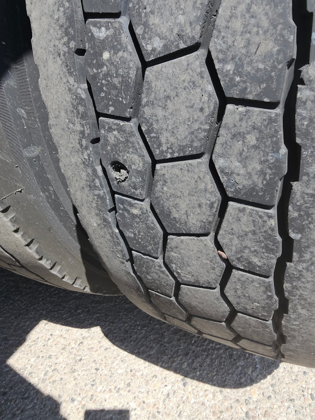 Affordable Roadside Service Edon LLC | 3161 Midtoll Blvd, Edon, OH 43518, USA | Phone: (317) 494-3838
