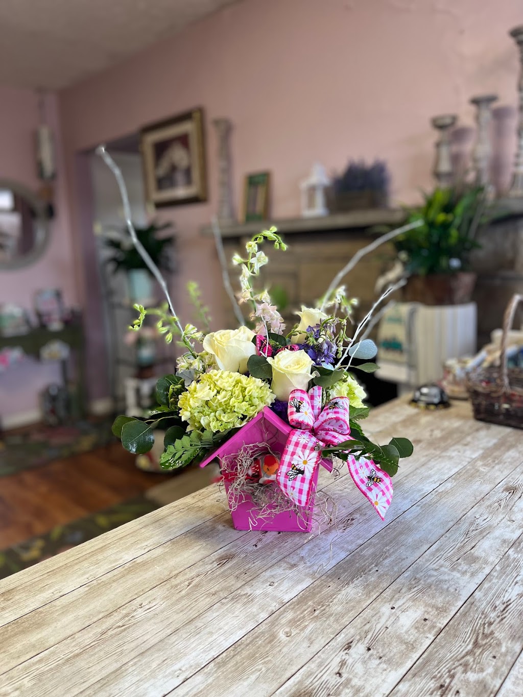 Fairview Floral Shop3g | 5960 William Flinn Hwy, Bakerstown, PA 15007, USA | Phone: (724) 443-5566