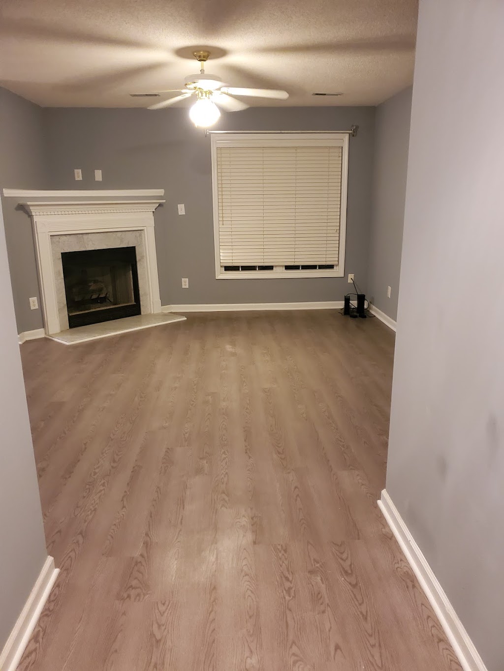 Superior Flooring, Inc | 5007 Village Park Dr, Knightdale, NC 27545, USA | Phone: (919) 217-7001