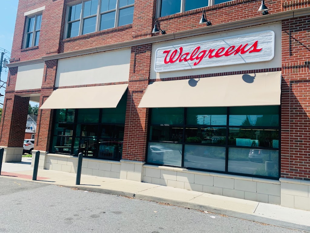 Walgreens | 11 Ashford Ave, Dobbs Ferry, NY 10522, USA | Phone: (914) 478-0357