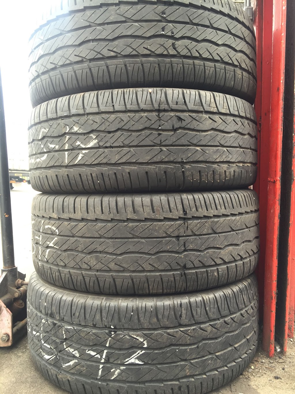 Excellent tire shop | 98-04 Springfield Blvd, Queens, NY 11429, USA | Phone: (917) 605-7180