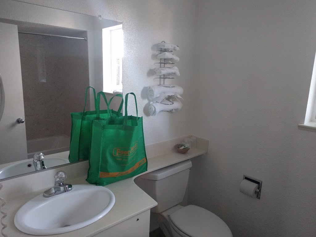 Deluxe Inn | 1402 Stafford St, Redwood City, CA 94063, USA | Phone: (650) 368-3596