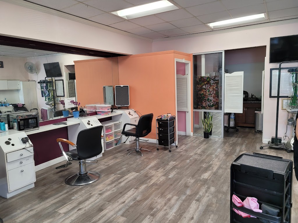 Hair Town Beauty Salon | 917 Vermont Ave, Los Angeles, CA 90006, USA | Phone: (213) 389-9992