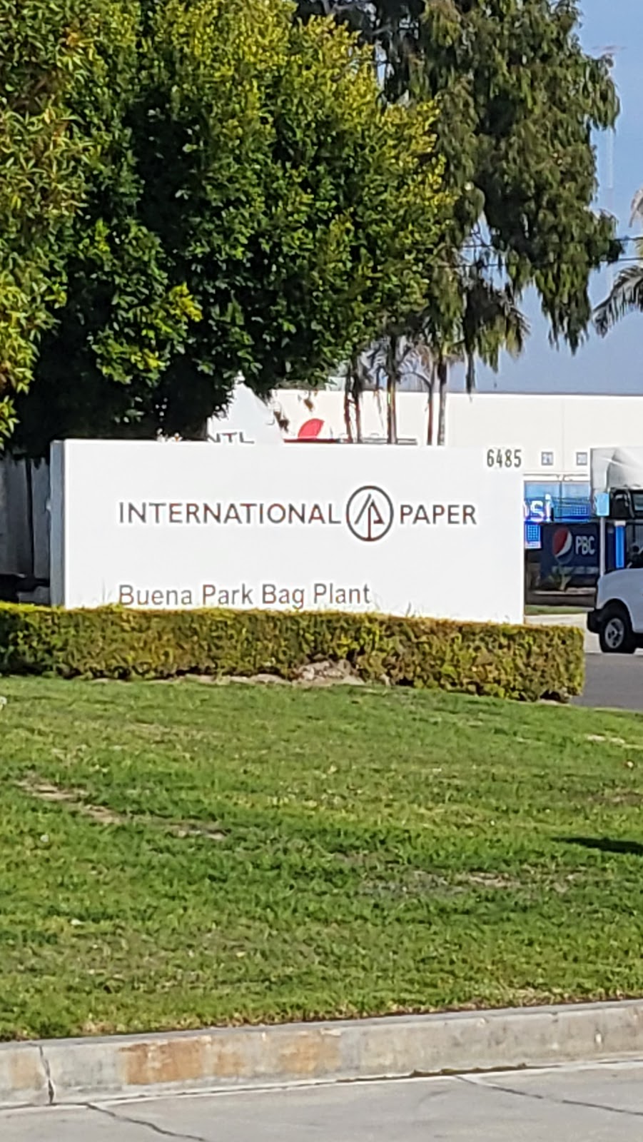 International Paper Bag Plant | 6485 Descanso Ave, Buena Park, CA 90620, USA | Phone: (714) 523-3330