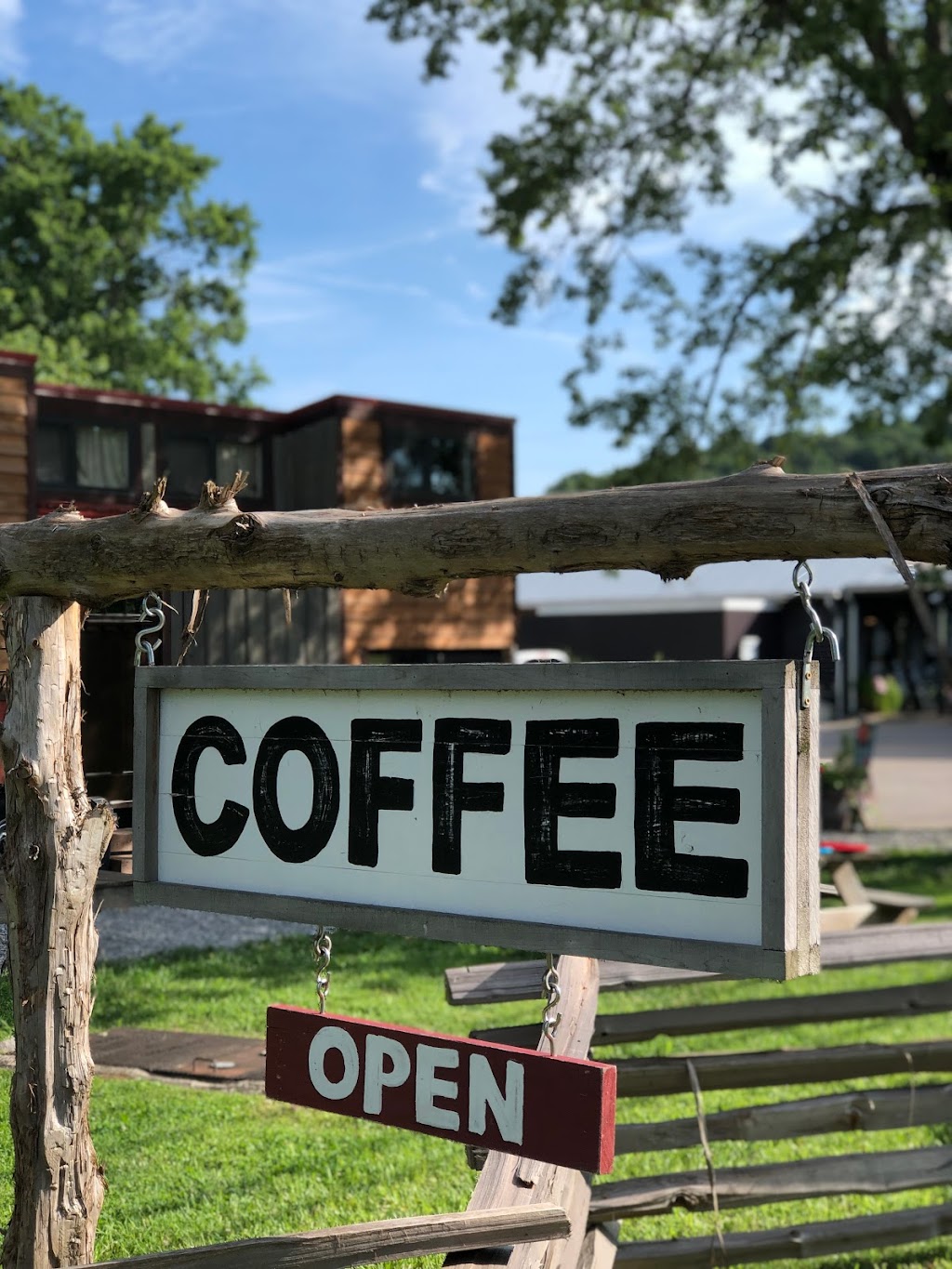 The RedByrd Coffee Shop | 4348 Old Hillsboro Rd, Franklin, TN 37064 | Phone: (629) 333-2271