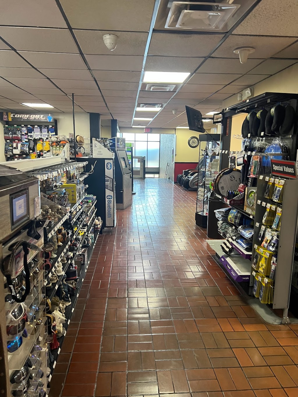 TA Travel Center | 40 Riverside Dr, Fultonville, NY 12072, USA | Phone: (518) 885-4800