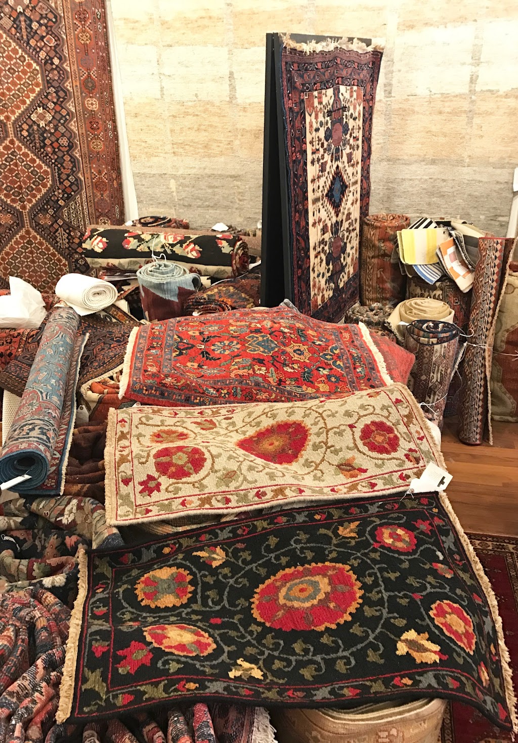 Robert Fritz Oriental Rugs, Inc. | 2002 Fairview Rd, Raleigh, NC 27608 | Phone: (919) 932-3200