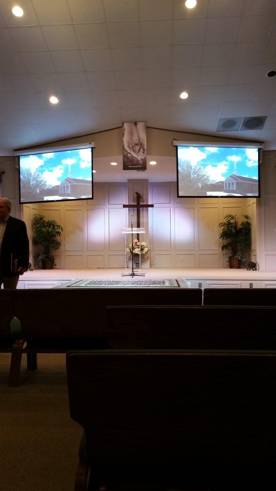 Friendly Avenue Church of Christ | 5101 W Friendly Ave, Greensboro, NC 27410, USA | Phone: (336) 292-7649