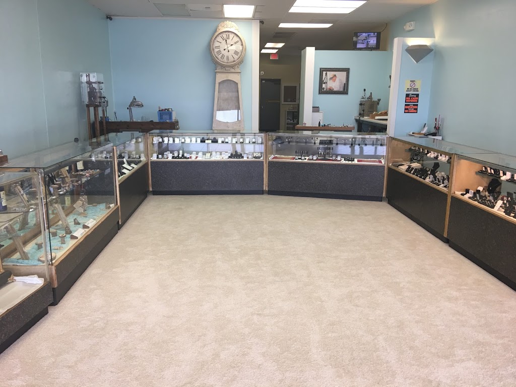 Ricks Jewelers | 111 Siler Crossing, Siler City, NC 27344 | Phone: (919) 742-1232