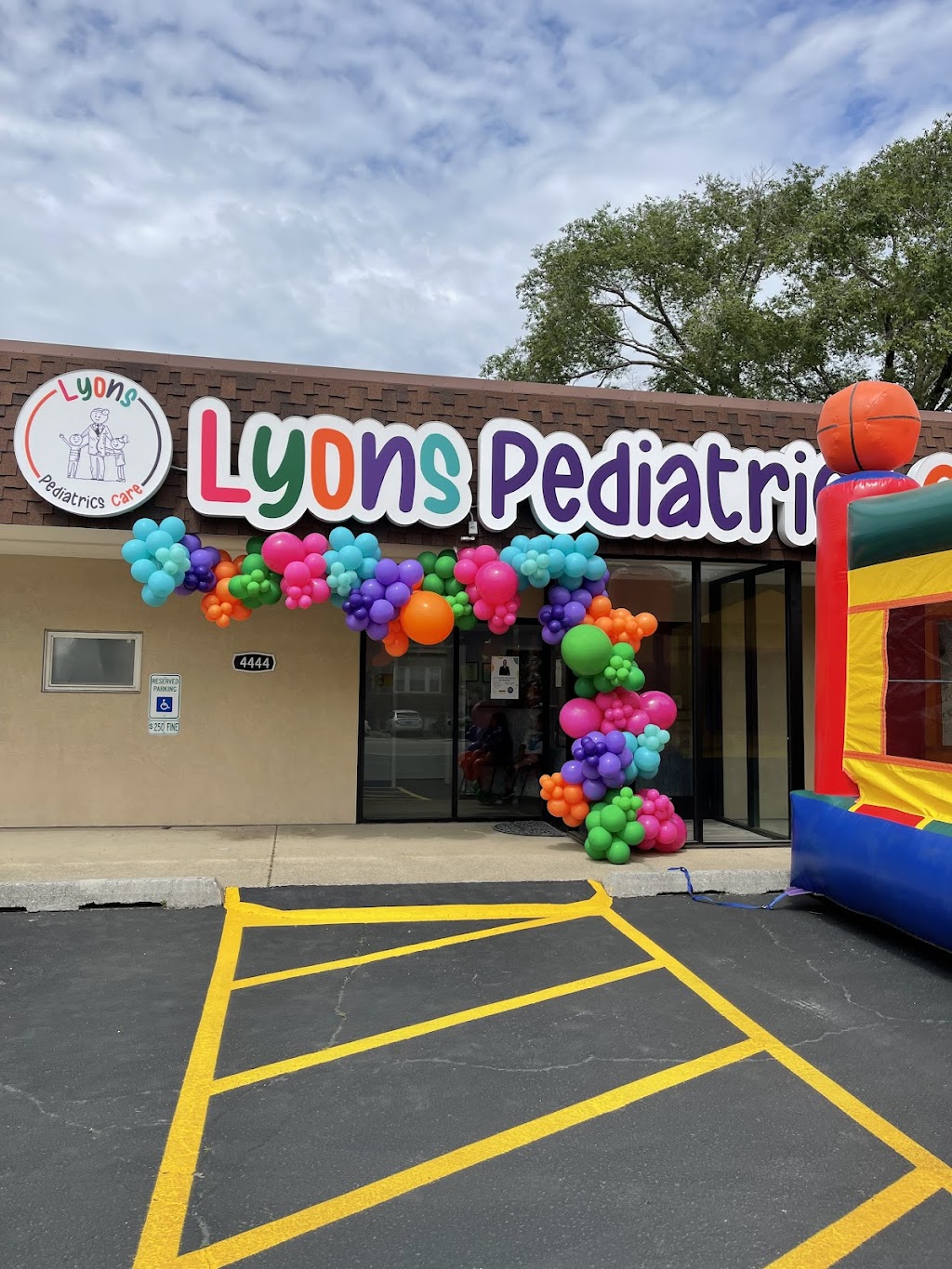 Lyons Pediatrics Care | 4444 Prescott Ave, Lyons, IL 60534, USA | Phone: (872) 282-0400