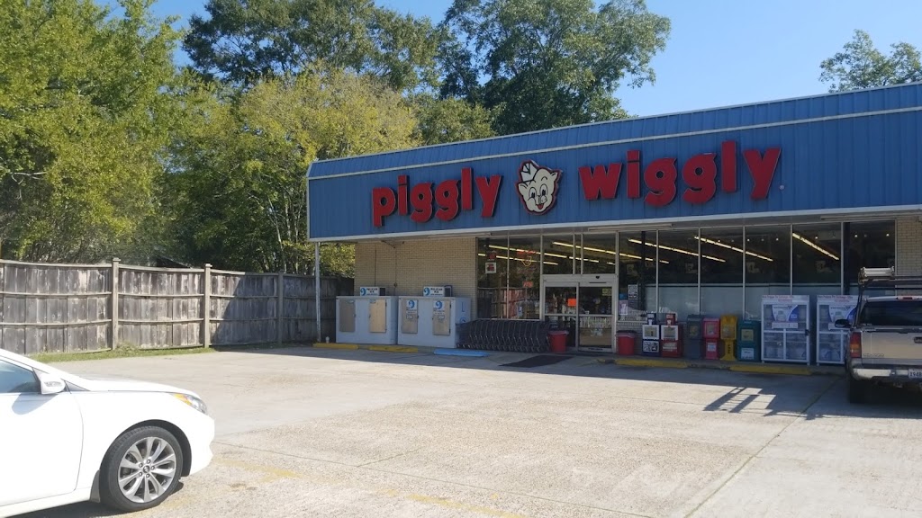 Piggly Wiggly | 207 Covington St, Madisonville, LA 70447, USA | Phone: (985) 845-7283