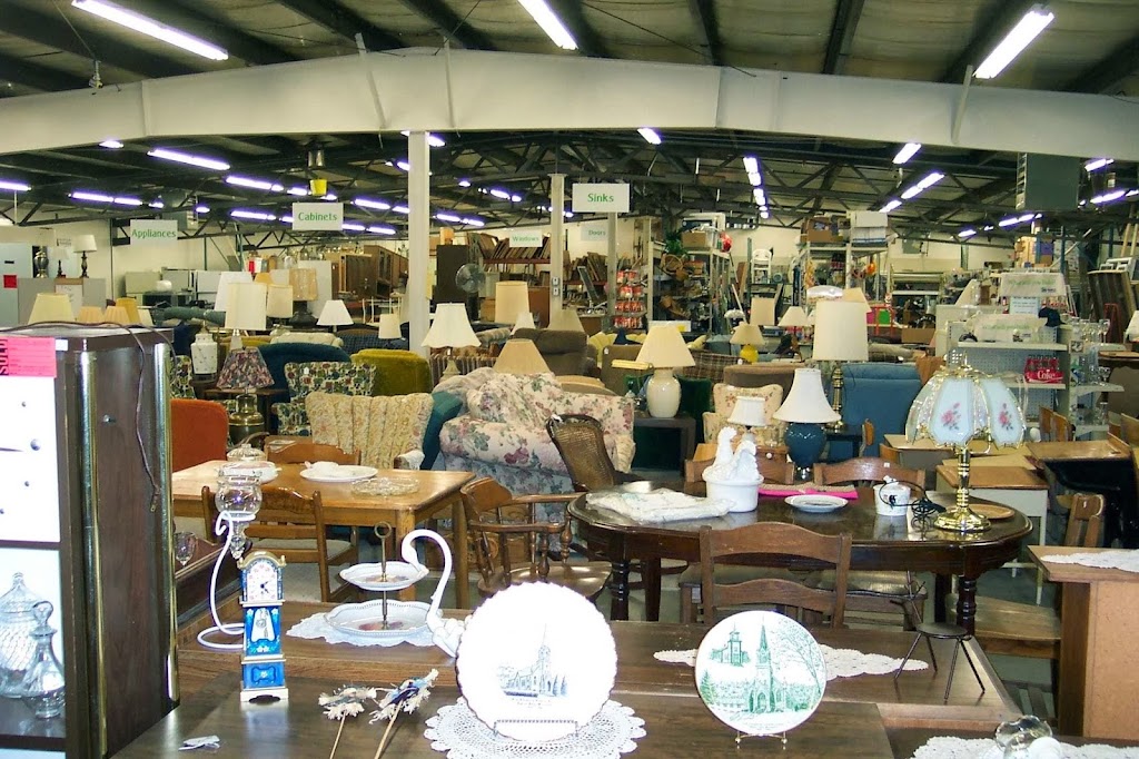 St. Croix Falls ReStore | 2201 US-8, St Croix Falls, WI 54024, USA | Phone: (715) 483-2700