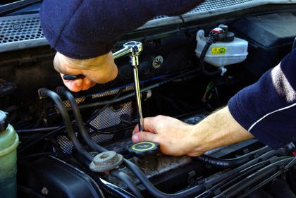 4 Mile Auto Repair of Woodland Park | 1027 US-24, Woodland Park, CO 80863, USA | Phone: (719) 687-1110