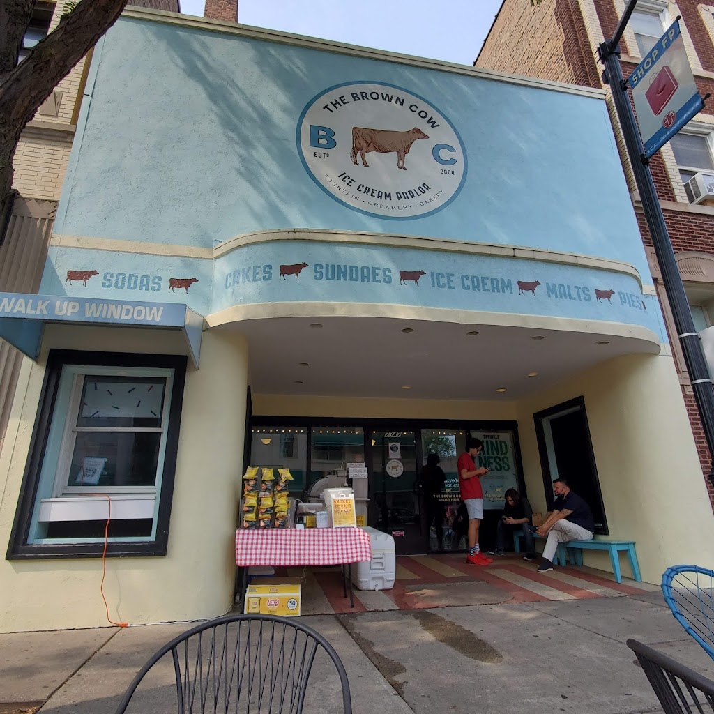 The Brown Cow Ice Cream Parlor & Creamery | 7347 Madison St, Forest Park, IL 60130 | Phone: (708) 366-7970