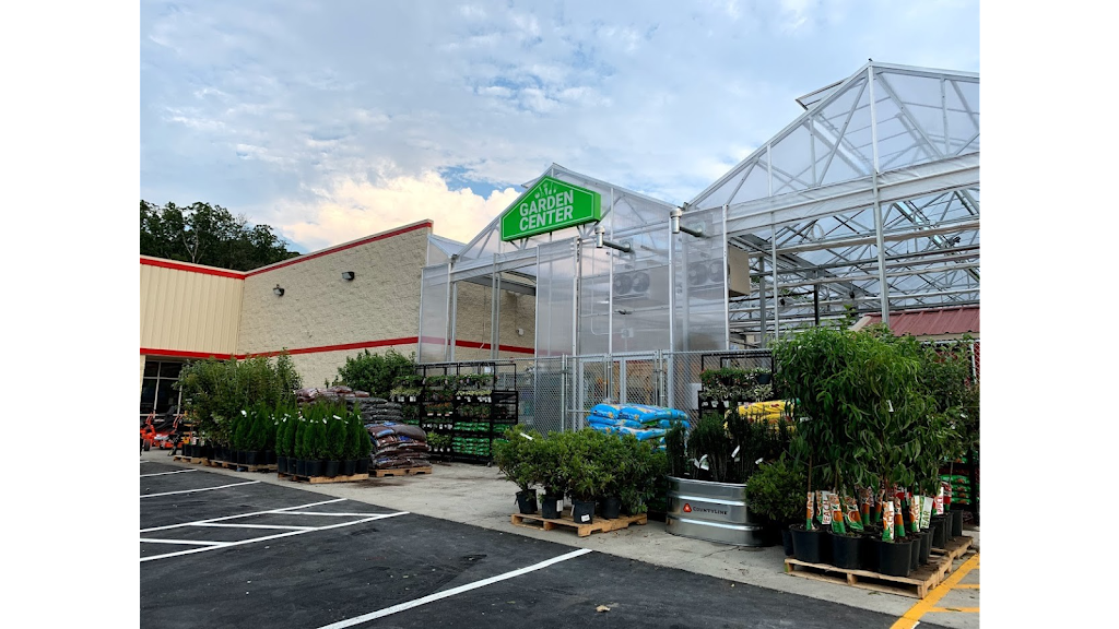 Garden Center at Tractor Supply | 2205 N Texas State Hwy 121, Bonham, TX 75418, USA | Phone: (903) 640-8085