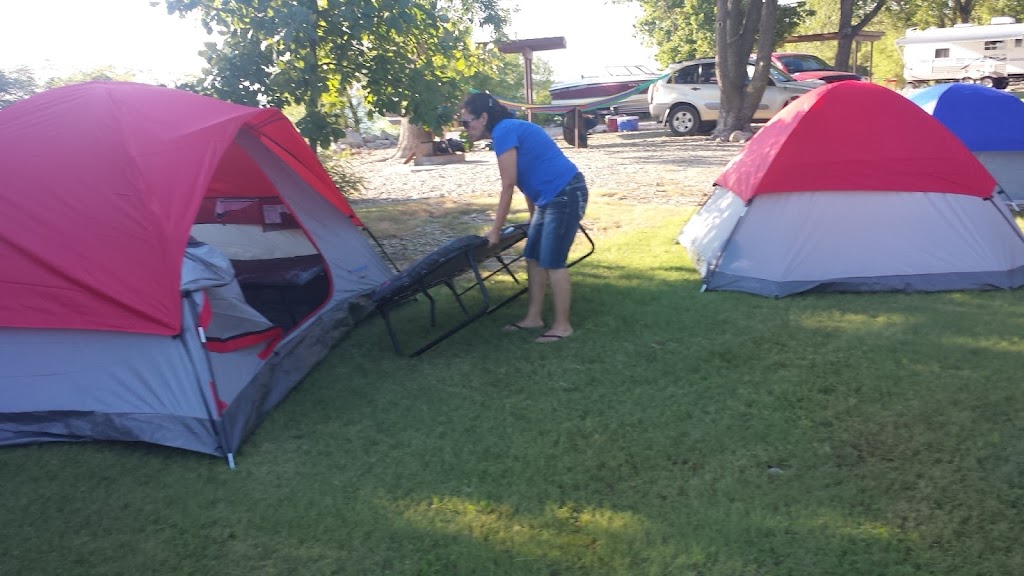 Cottonwood Point Campground | N., 2105 Pawnee Rd, Marion, KS 66861, USA | Phone: (620) 382-2101