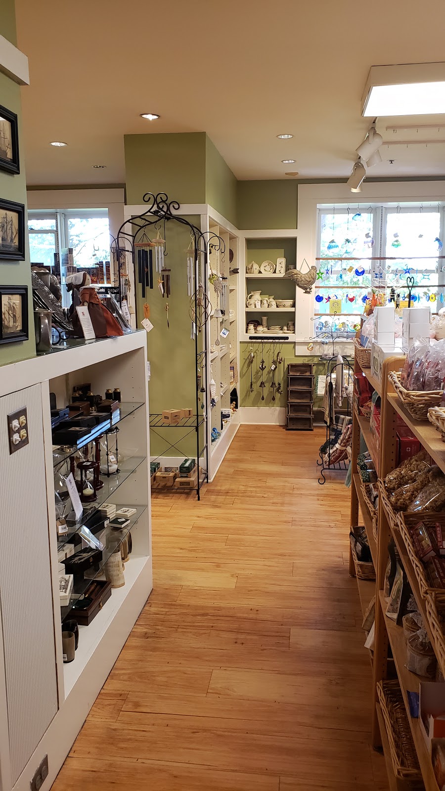 Plimoth Plantation Museum Gift Shop | 137 Warren Ave, Plymouth, MA 02360, USA | Phone: (508) 746-1622