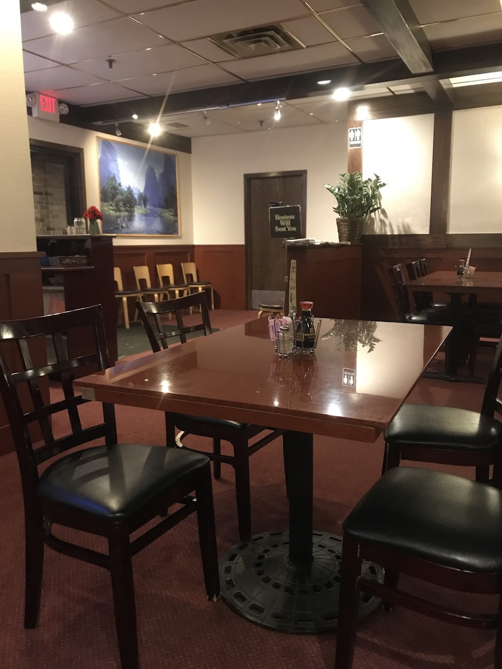 Golden Crown Chinese Restaurant | 14587 60th St N, Stillwater, MN 55082 | Phone: (651) 439-7801