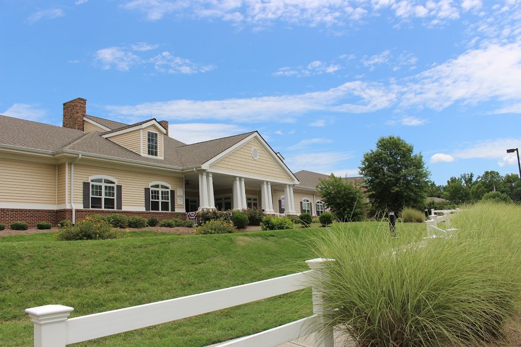 Piedmont Crossing Retirement Community in Thomasville, NC | 100 Hedrick Dr, Thomasville, NC 27360, USA | Phone: (336) 472-2017