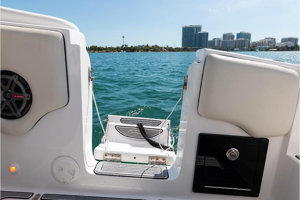 Renegade Power Boats | 1101 E 52nd St, Hialeah, FL 33013, USA | Phone: (305) 687-3700