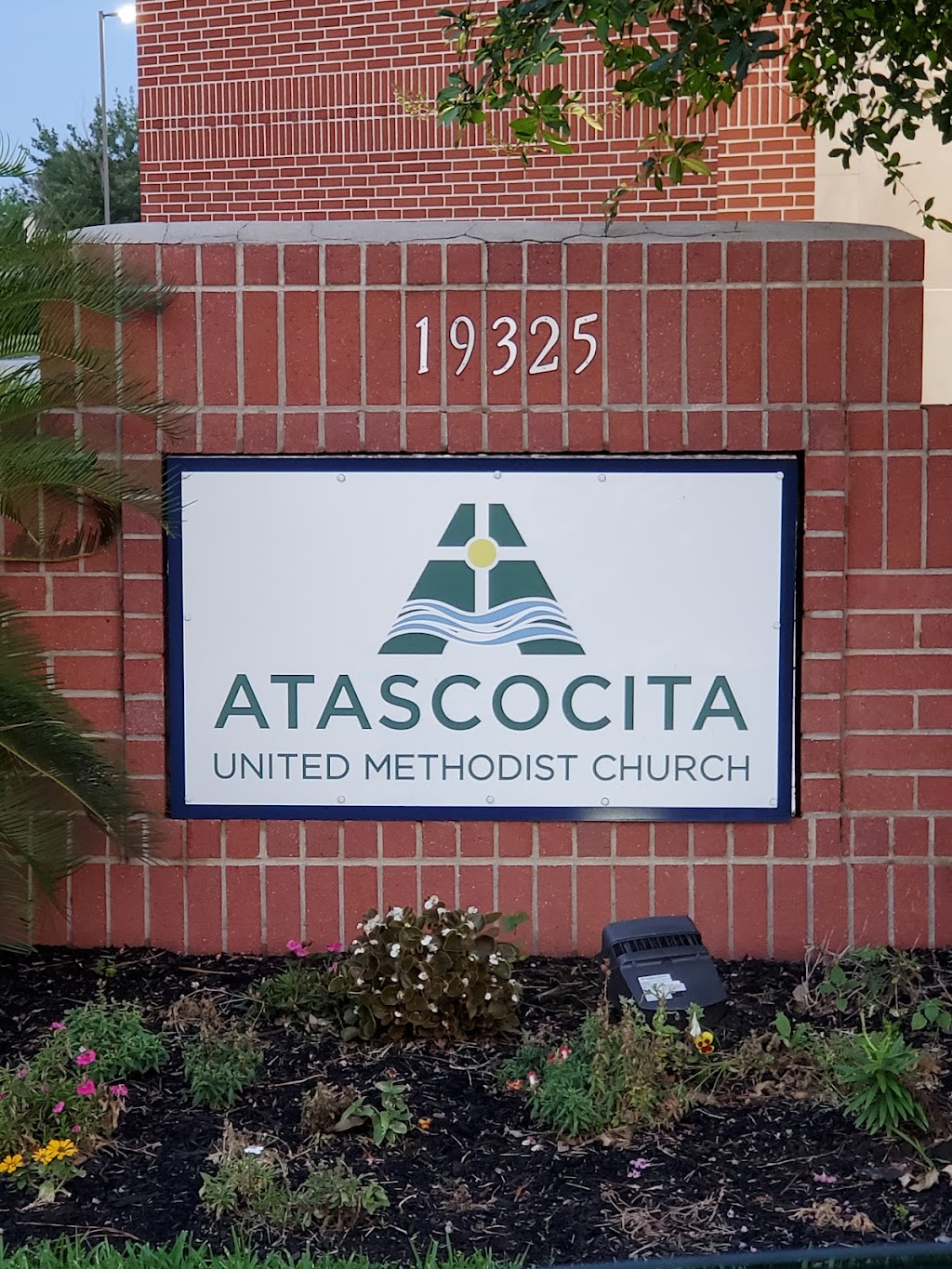 Atascocita Methodist Church | 19325 Pinehurst Trail Dr, Humble, TX 77346, USA | Phone: (281) 852-1000