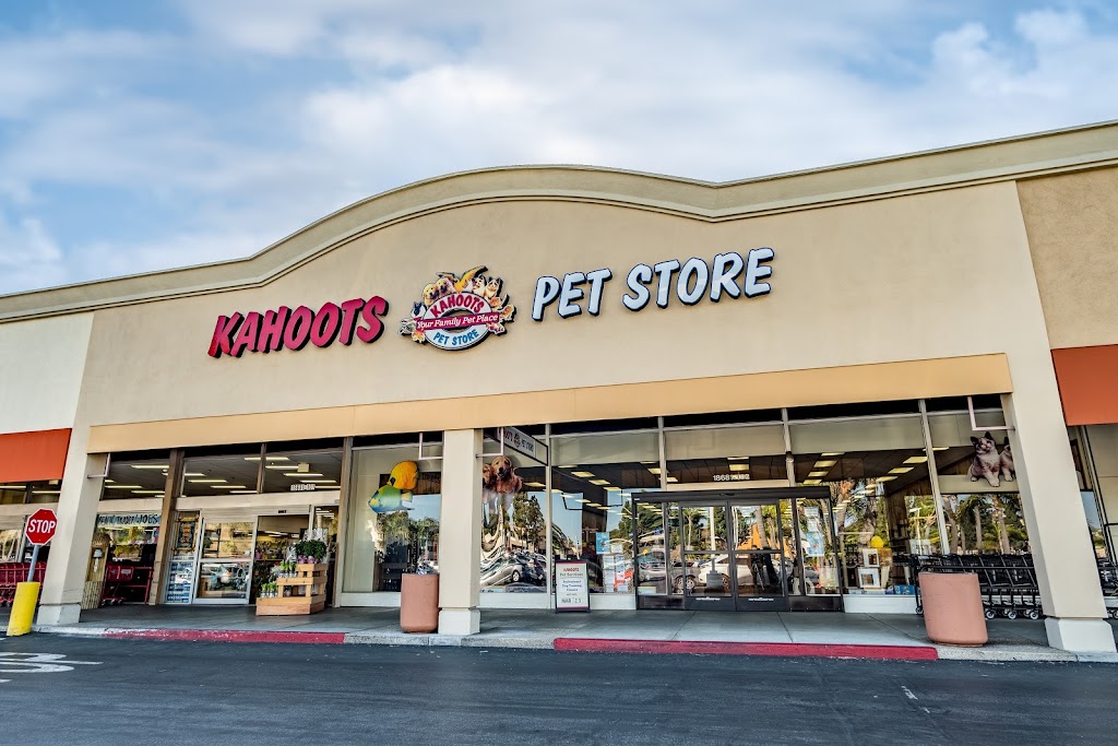 Kahoots Pet | 18681 Main St, Huntington Beach, CA 92648 | Phone: (714) 842-1841