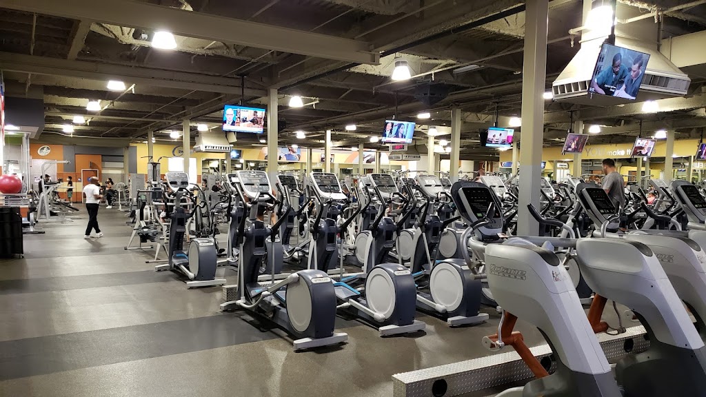 24 Hour Fitness | 2535 California St, Mountain View, CA 94040 | Phone: (650) 935-9064