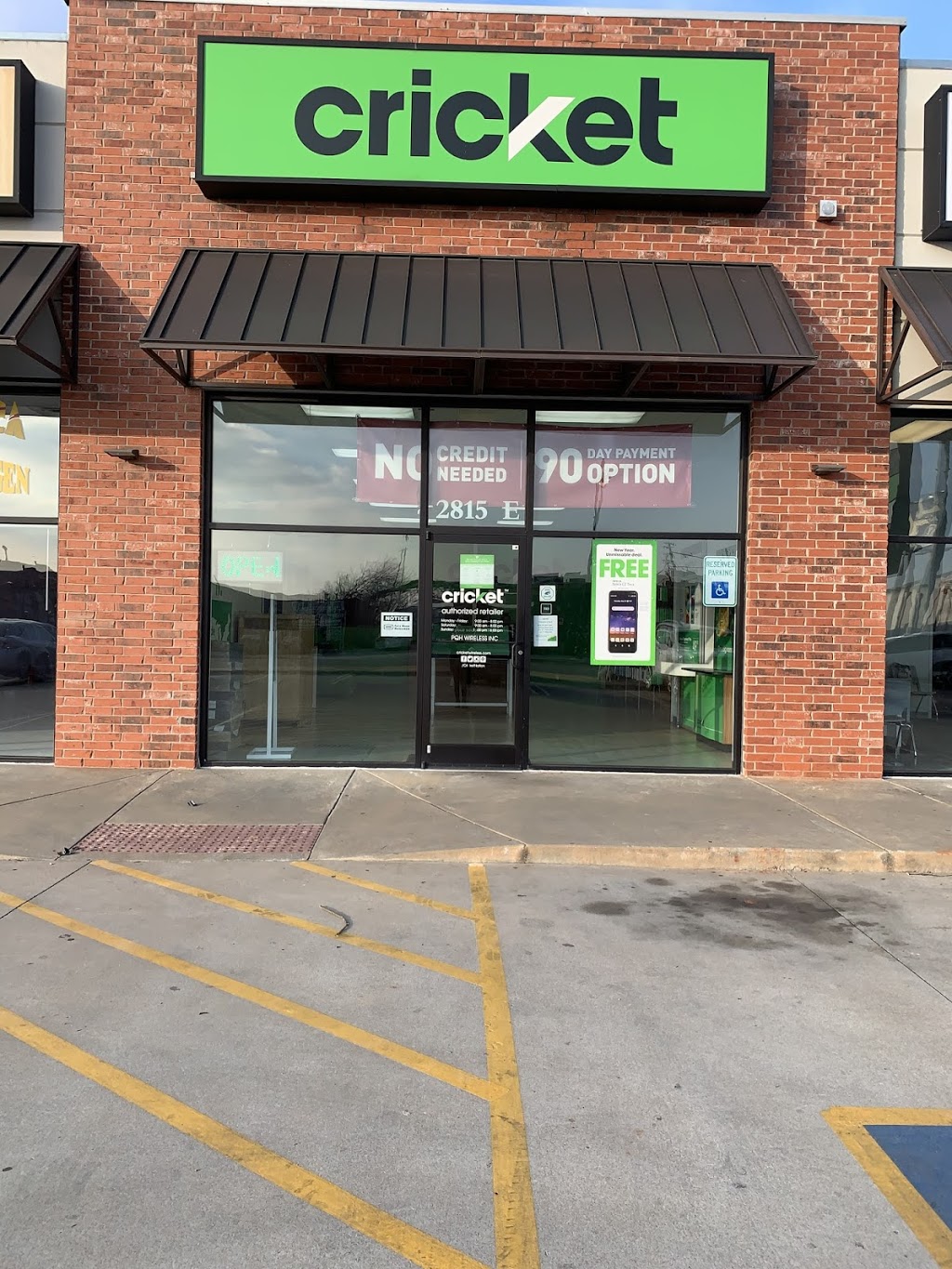 Cricket Wireless Authorized Retailer | 2815 NW 10th St, Oklahoma City, OK 73107 | Phone: (405) 702-4955