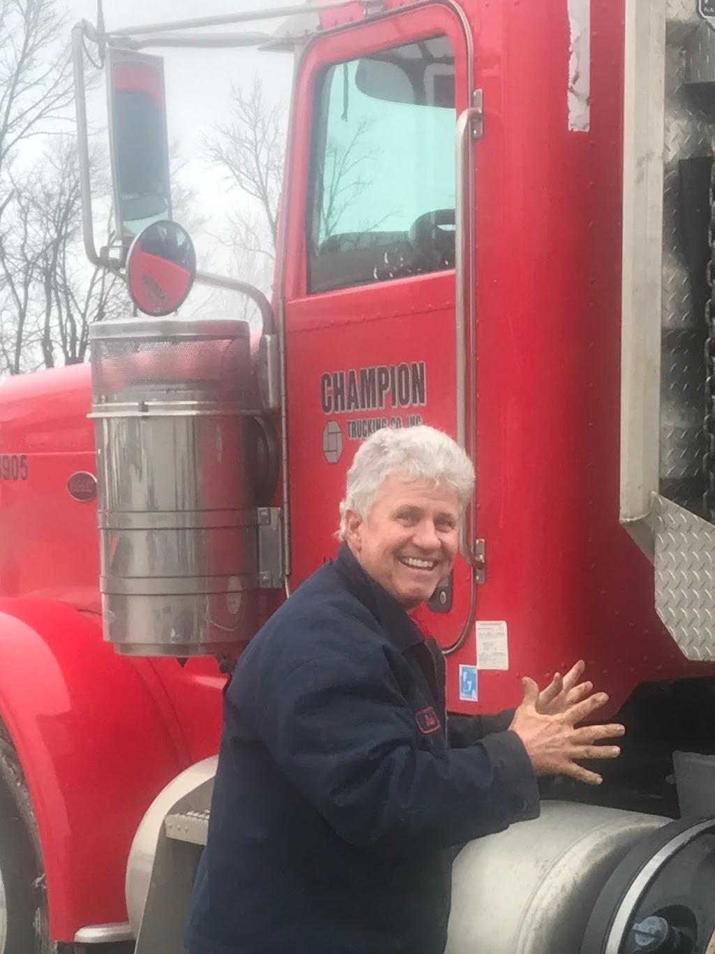 Champion Trucking Co Inc | 4900 Keystone Blvd, Jeffersonville, IN 47130, USA | Phone: (812) 282-4030