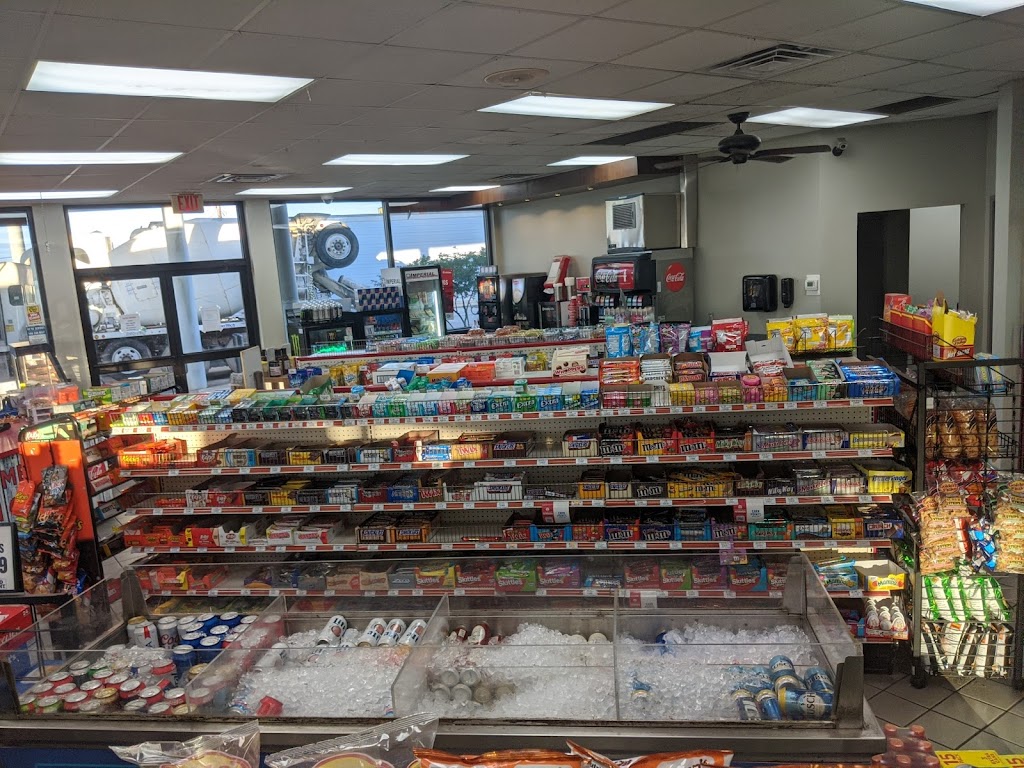 Marathon Gramercy Gas Station | 935 LA-641, Gramercy, LA 70052, USA | Phone: (225) 869-6611