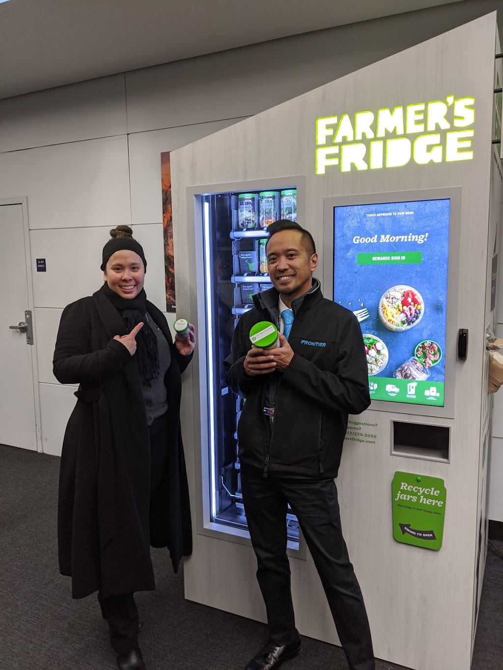 Farmers Fridge | OHare Airport Terminal 1 10000 West OHare Avenue Gate B20, 5600 Mannheim Road, Chicago, IL 60666, USA | Phone: (312) 229-0099