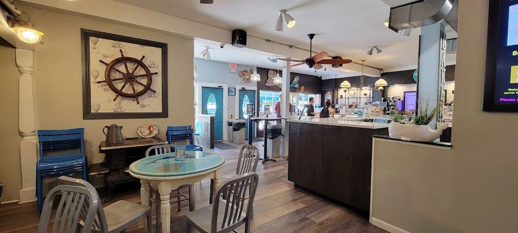 The Gourmet Whaler | 111 Main St, Cold Spring Harbor, NY 11724, USA | Phone: (631) 659-2977