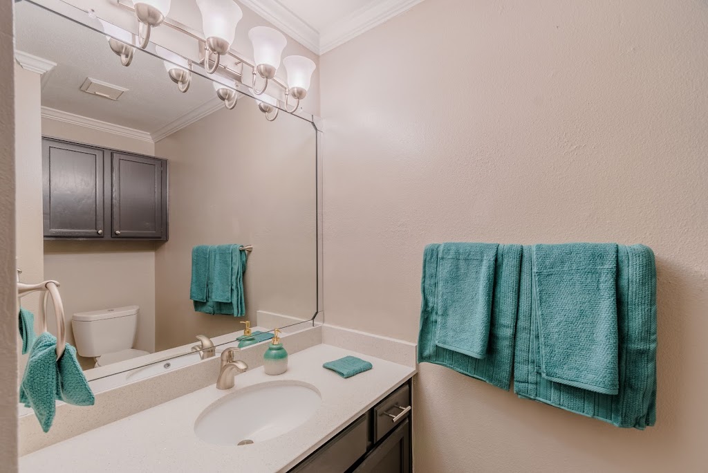 The Vineyards at Trophy Club Apartments | 1500 Plantation Oaks Dr, Trophy Club, TX 76262, USA | Phone: (817) 430-0122