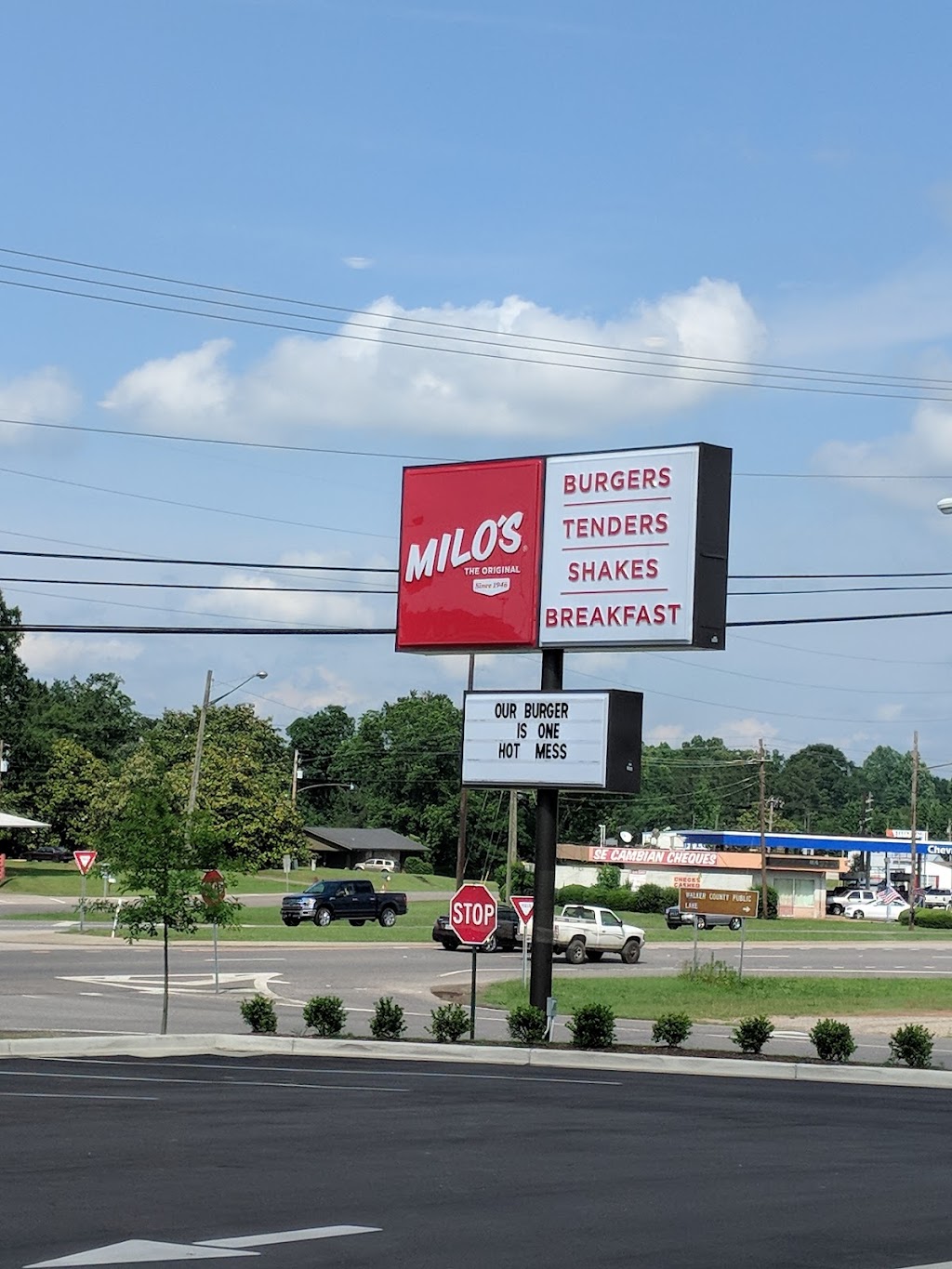 Milos Hamburgers | 3701 Hwy 78 E, Jasper, AL 35501, USA | Phone: (205) 512-1071