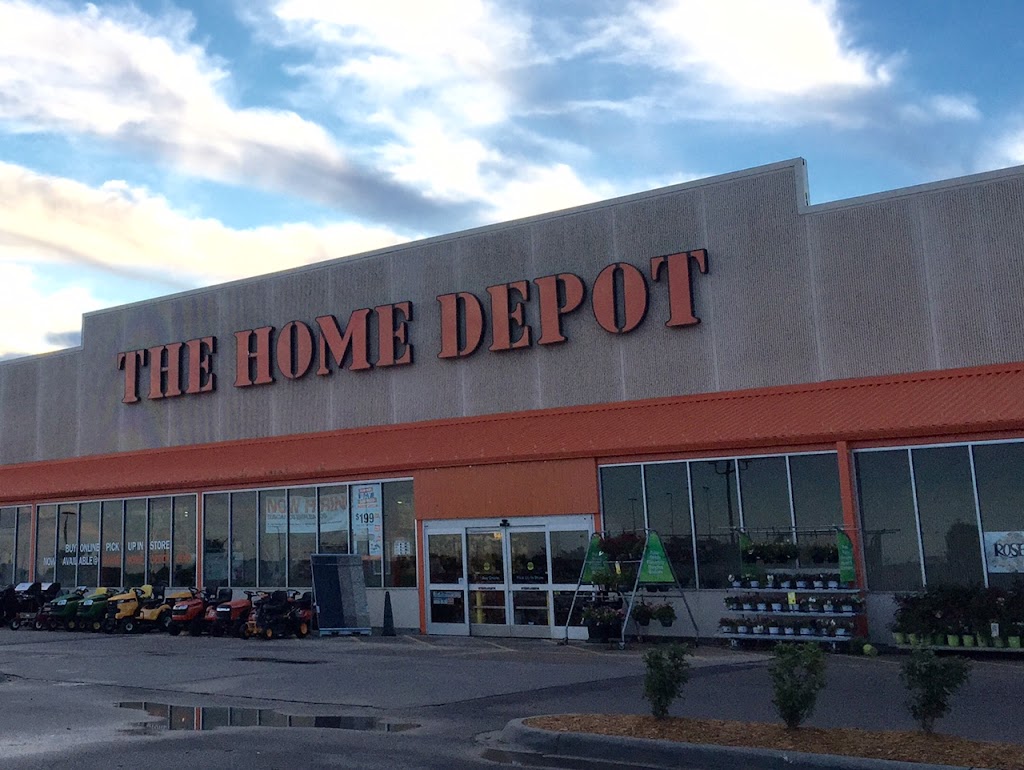 The Home Depot | 1907 E 17th Ave, Hutchinson, KS 67501, USA | Phone: (620) 728-0460