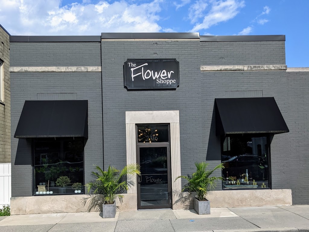 The Flower Shoppe | 2977 Far Hills Ave, Dayton, OH 45419, USA | Phone: (937) 224-7673