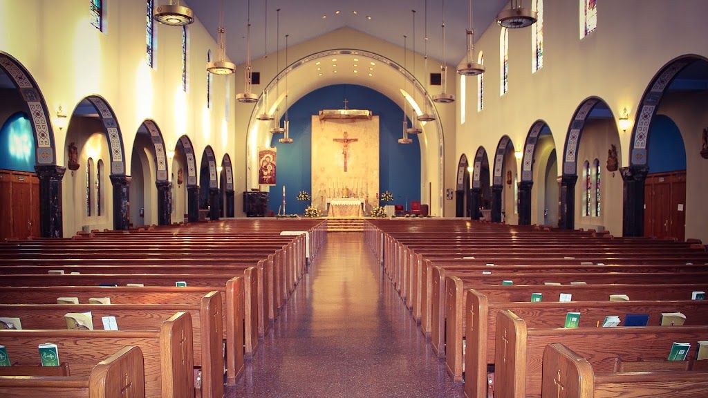 Holy Family Roman Catholic Church | 9622 20th Ave SW, Seattle, WA 98106, USA | Phone: (206) 767-6220
