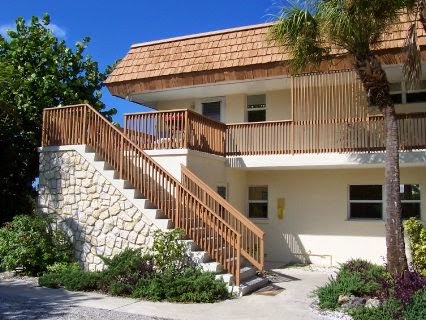 West Wind Apartments | 408 S Casey Key Rd, Nokomis, FL 34275, USA | Phone: (800) 449-5411