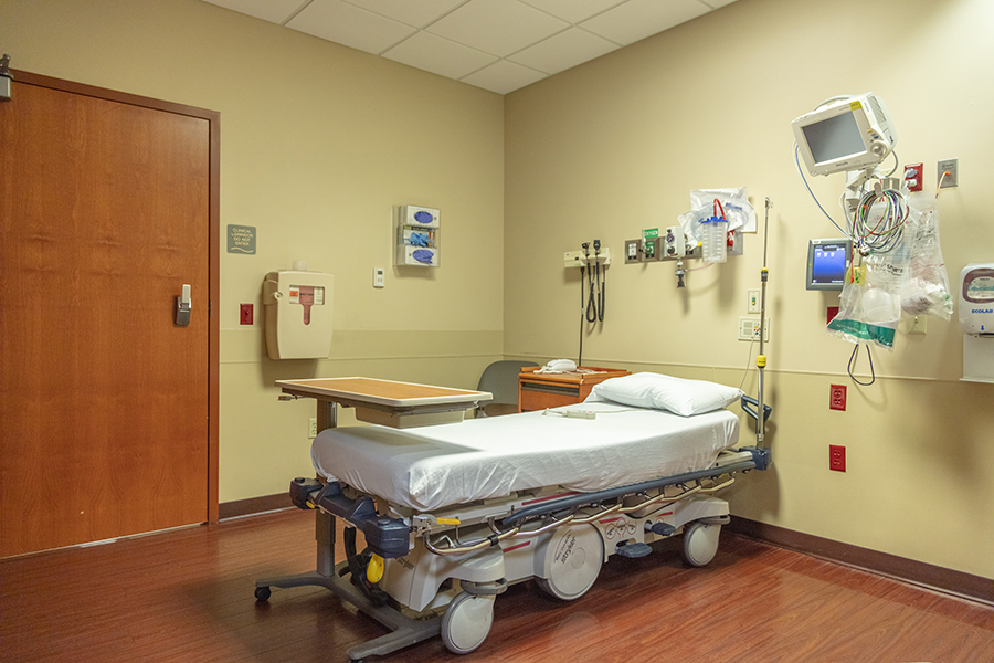 UofL Health - Medical Center South Emergency Room | 1903 W Hebron Ln, Shepherdsville, KY 40165, USA | Phone: (502) 955-3000