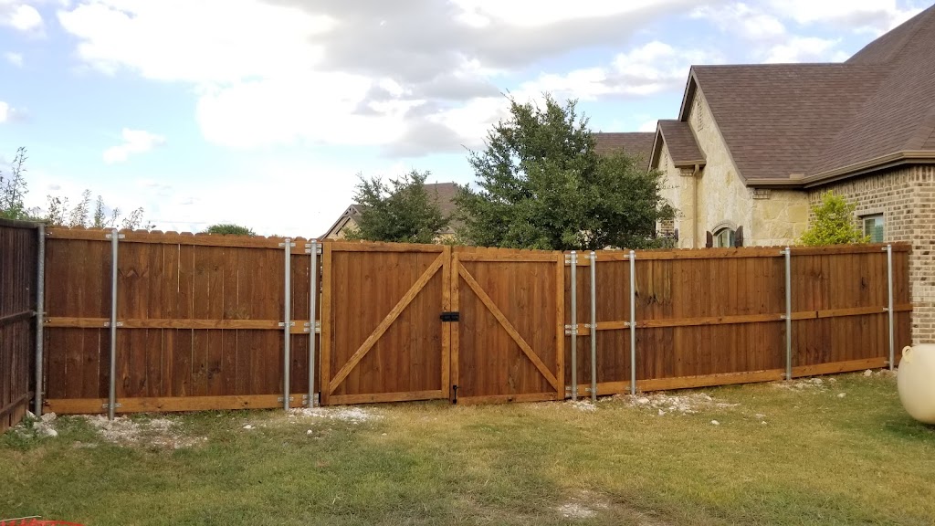 H&B Fencing LLC | 660 E Pecan Tree Rd, Waxahachie, TX 75165, USA | Phone: (469) 337-2328