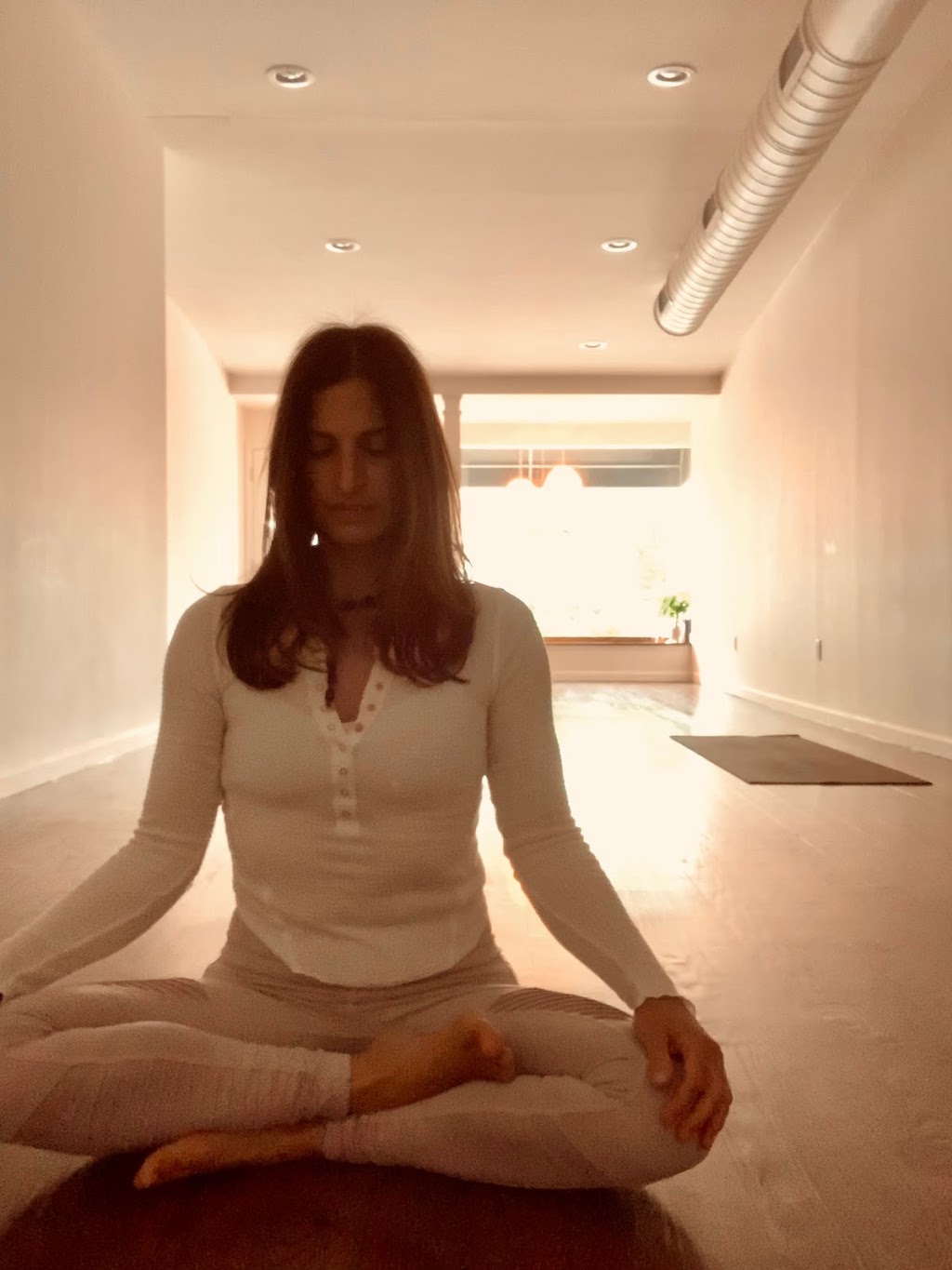 Yoga Blue NPT | 491 Main St, Northport, NY 11768, USA | Phone: (631) 553-1141