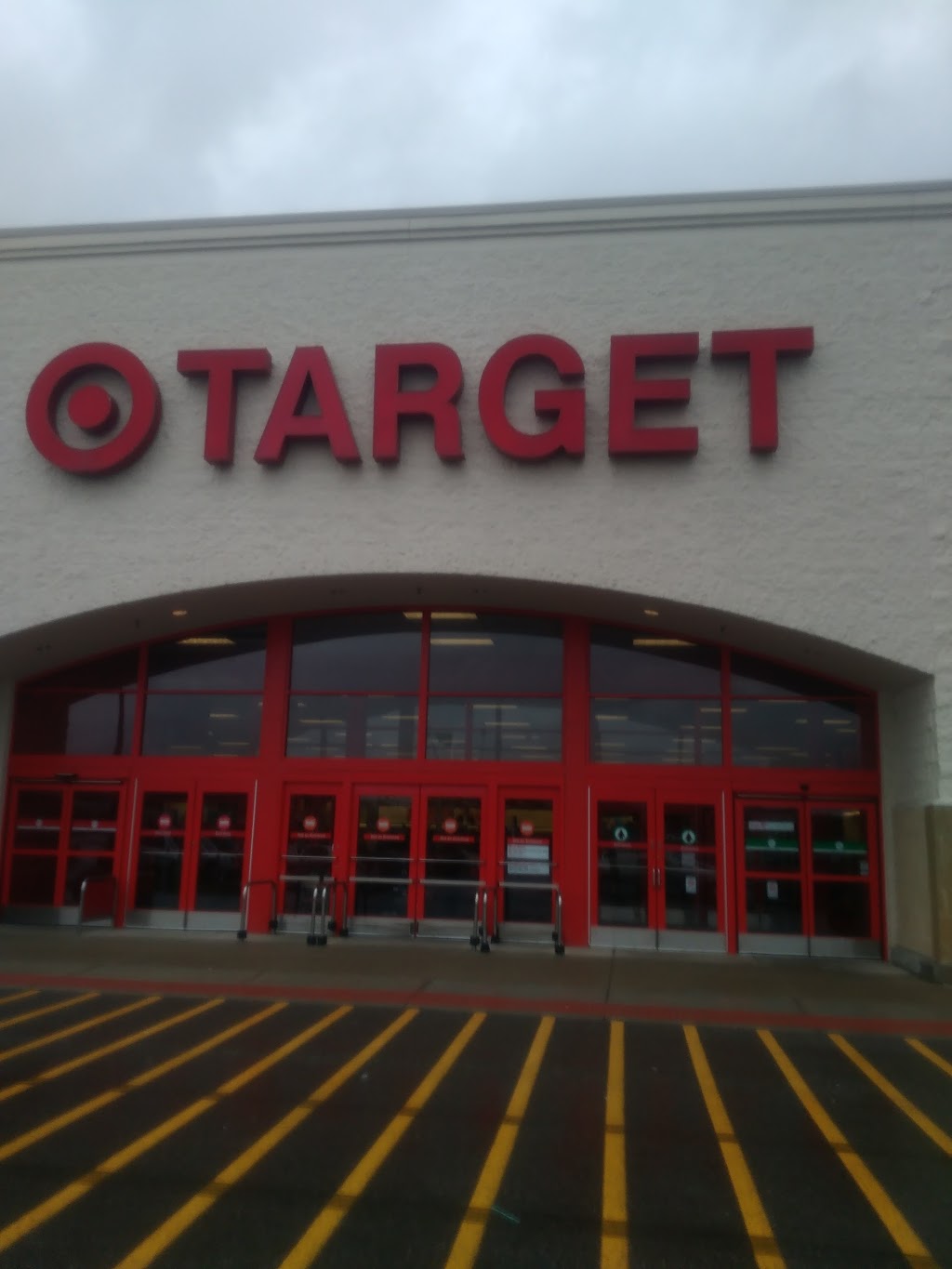 Target | 100 Rivers Edge Dr, Milford, OH 45150, USA | Phone: (513) 831-5294