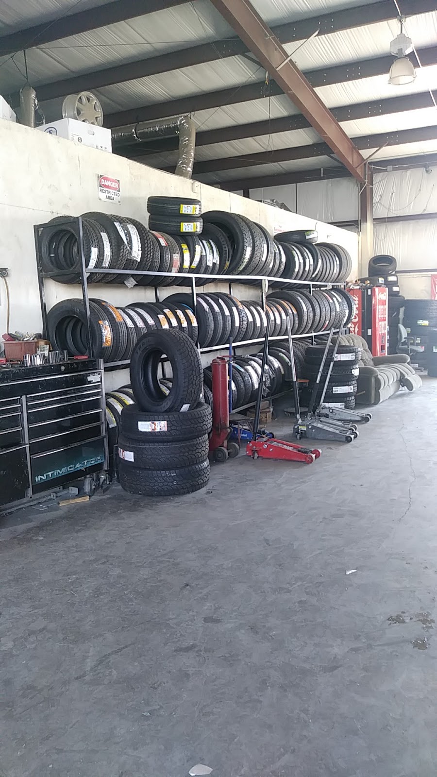 Guadalajara Tires | 10013 US-67, Alvarado, TX 76009 | Phone: (972) 366-1200